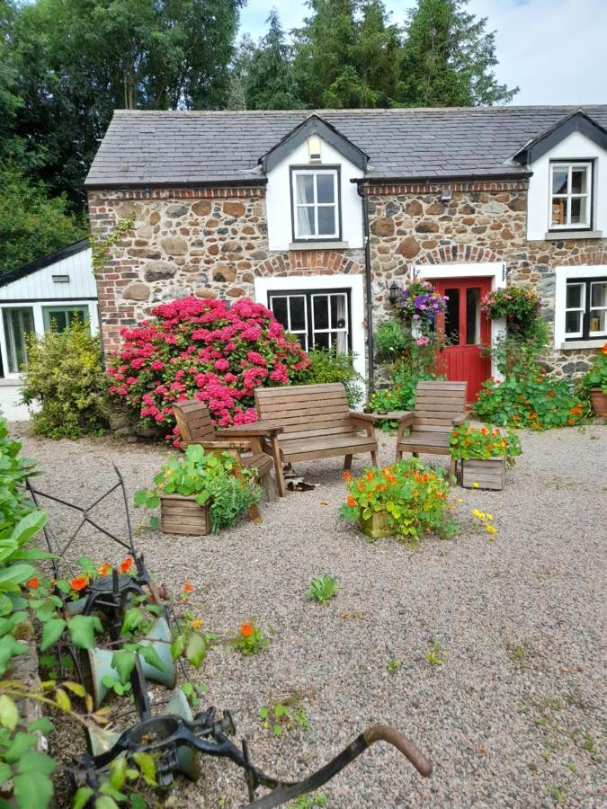 Berwick Hall Cottage Moira  Eksteriør billede